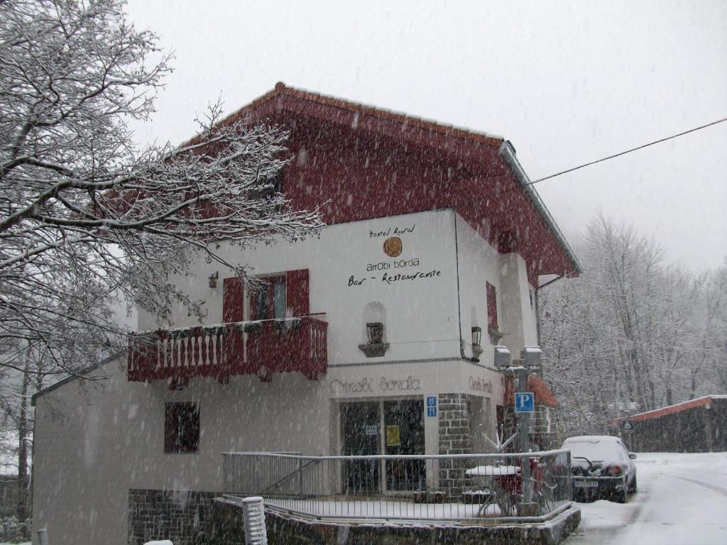 Hostal Rural Arrobi Borda Eugi Exterior foto